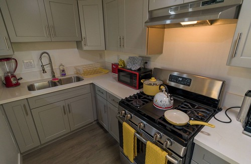 North Long Beach House | Snoopy & Friends Retreat Pet Friendly Near Long Beach Attractions