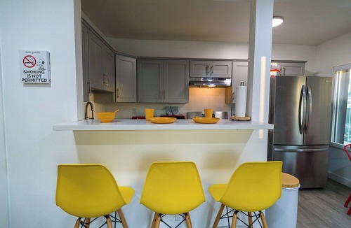 North Long Beach House | Snoopy & Friends Retreat Pet Friendly Near Long Beach Attractions