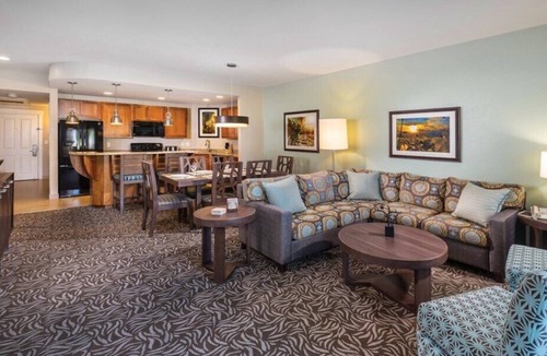 Windsor Condo | Sonoma | Wine Country | Pool & Vineyards | 2BR Queen