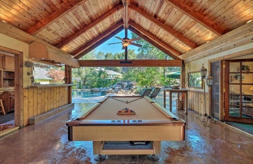 Sonora House | Sonora Home on 10 Resort Acres with Shared Pool!