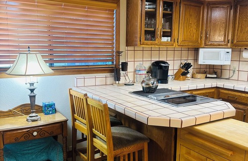 Santa Clara Cottage | Soothing cottage in the heart of Silicon Valley.