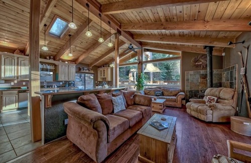 Mesa Vista House | South Lake Tahoe Cabin