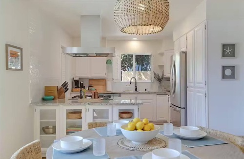 Goleta House | Spa, Beaches, Wine Country: Santa Barbara Coastal Escape for Friends and Family