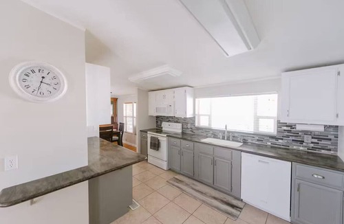 Desert Hills House | Spacious 4-bedroom Havasu Home with RV, Boat Parking & Jacuzzi