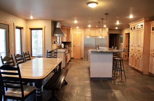 Incline Village House | Spacious, 4 Bedroom, 3 Bath, Mtn Views, Pet Friendly, Updated