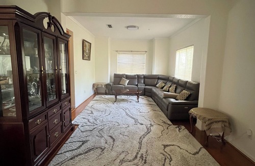 Livermore House | Spacious 4-bedroom house in Livermore. Perfect for families, business travelers.