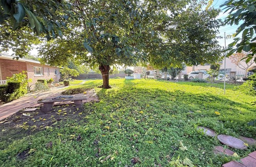Duarte House | Spacious 4-bedroom house in fantastic Duarte with AC