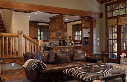 Mammoth Lakes House | Spacious 5-bedroom 5 1/2 - Bath Home on Starwood Golf Course - 13th Fairway