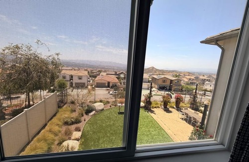 Canyon Country House | Spacious 5-bedroom house with AC in terrific Santa Clarita