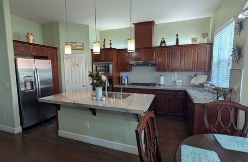 Fresno House | Spacious 5-bedroom 3-bath house in NW Fresno