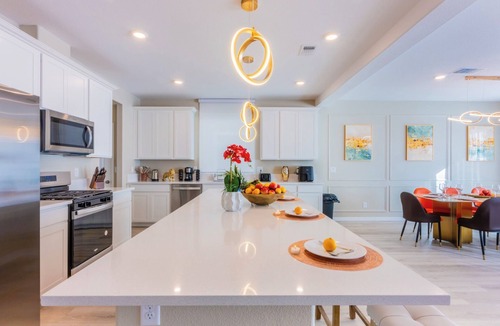 Enterprise Villa | Spacious 5-bedroom villa in vibrant Las Vegas with WiFi, AC