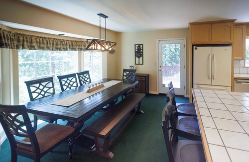 Sierra Village House | Spacious 5BR Mountain Home in Peaceful Mi-Wuk