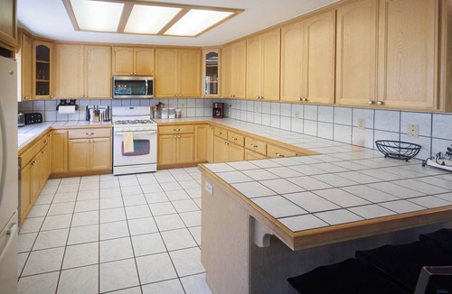 Sierra Village House | Spacious 5BR Mountain Home in Peaceful Mi-Wuk