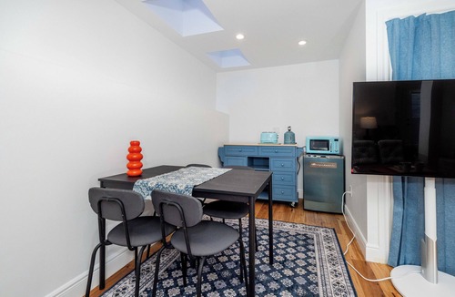 Excelsior House | Spacious and quiet 1-bedroom in fabulous San Francisco with free parking