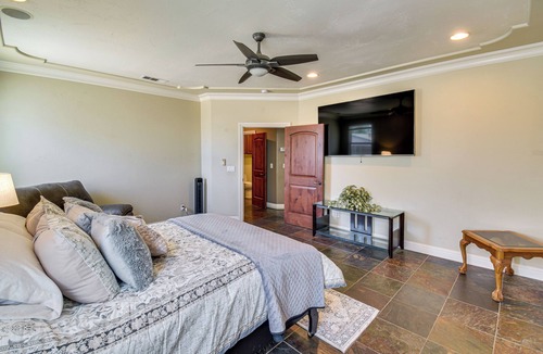 Delhi House | Spacious Delhi Home w/Fireplaces, Patio & Grill!