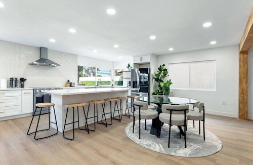 Westminster House | Spacious Designer Pool House in Heart of OC