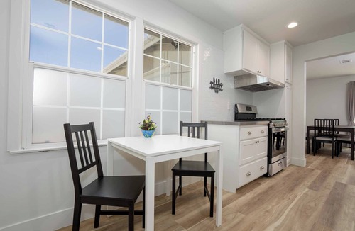 Midway City House | Spacious & Stylish 4BR Home near Huntington Beach