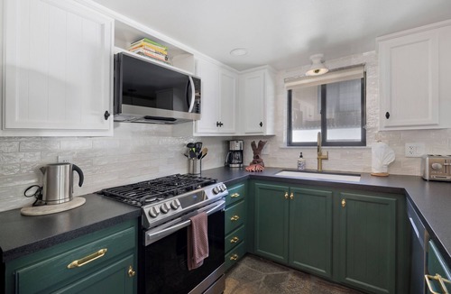 June Lake Condo | Spacious two bedroom, modern mountain retreat