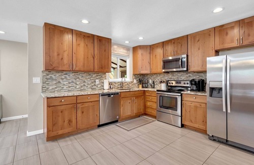 West University House | *Special~UNR~Downtown~Family~Sleeps 10~RenoRetreat