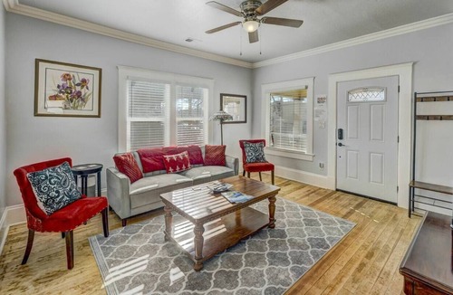 Midtown House | Specials! Midtown Bungalow ~Downtown~UNR~River