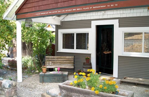 Castella Cabin | Spectacular Riverside Getaway Cabin with Claw Foot Bathtub in Castella, California