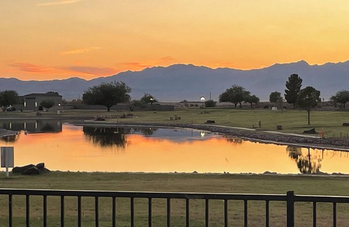 Mohave Valley House | SPECTACULAR SUNSET VIEWS- FABULOUS POOL AND SPA HOME!