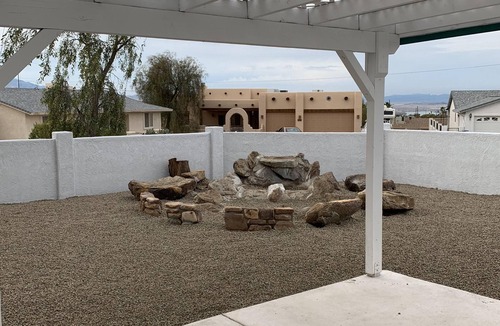 Lake Havasu City House | Spread Out with Family and Friends with 2 Living Rooms!