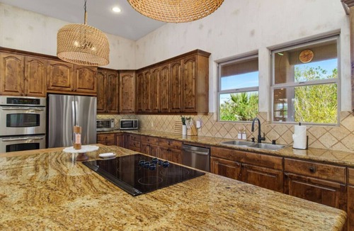 Desert Hot Springs Villa | Spring Deals Large*Privacy Views Speakers Games