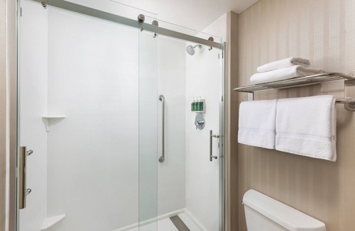 Raisin Hotel | SpringHill Suites by Marriott Fresno