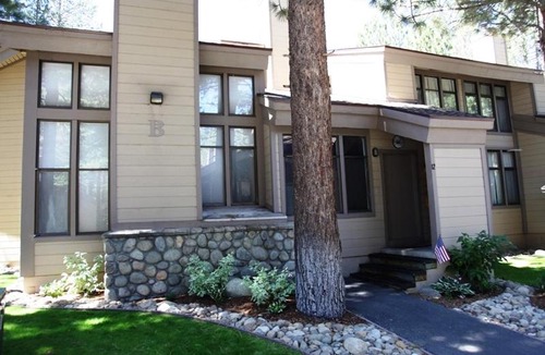 Mammoth Lakes Apartment | St, Moritz #12 Condo