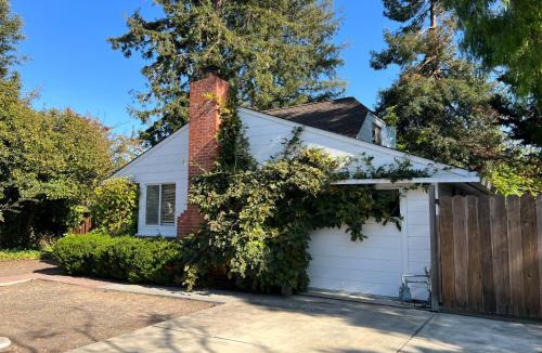 Midtown House | Startup House Palo Alto