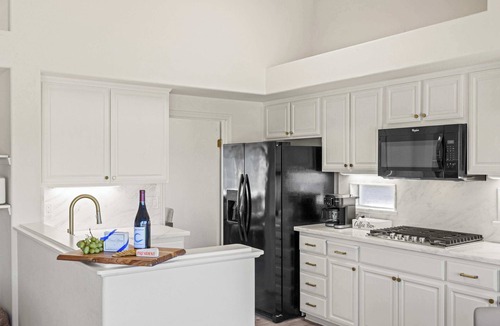 Marina House | Stay Close to The Beach at Marina's Sand Piper!