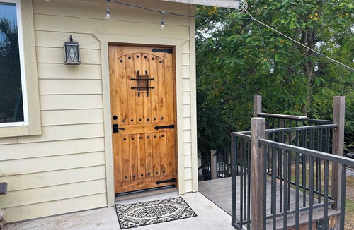 Mira Monte Apartment | Stay in The House that Love Built in charming Ojai