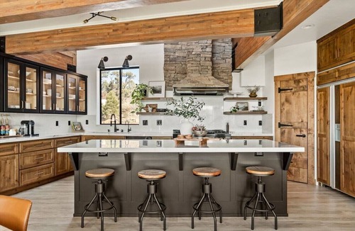 Baldwin Lake Cabin | Steel Pine Lodge · Steel Pine Lodge A Rustic Mountain Retreat & SPA