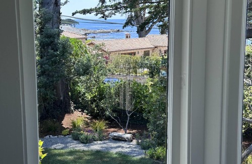 Golden Rectangle House | Steps to Beach- Ocean views - Dog Friendly