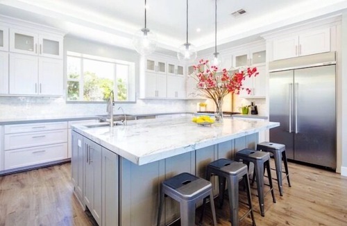 Avila Beach House | Steps to Sand! Luxury 5BR Home for 16 | 4-Car Parking | Pet OK