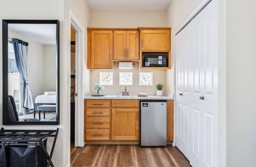 Lake Havasu City House | Stillwater Palms: 4BD, Pool+Spa, Casita, Lake View, Lakeside of Highway Location