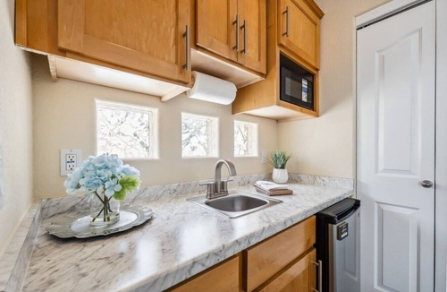 Lake Havasu City House | Stillwater Palms: 4BD, Pool+Spa, Casita, Lake View, Lakeside of Highway Location