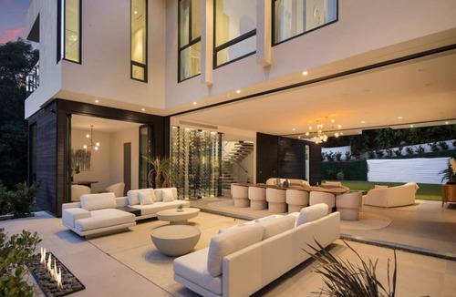 Bel Air House | Stone Canyon - Bel Air Architectural Icon w/Pool, Spa & Guest House