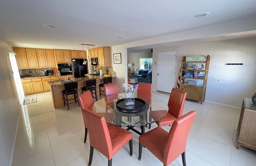 Silver Strand House | Strand N Sea Beach Hot Tub Pet Friendly Channel Islands Harbor