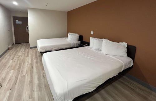 Cameron Park Hotel | Studio 6 Suites Cameron Park, CA Folsom