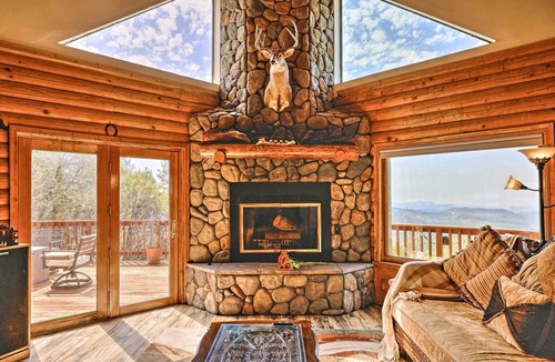 Phoenix Lake-Cedar Ridge Cabin | Stunning Cabin with Great Views and blissful sunsets!