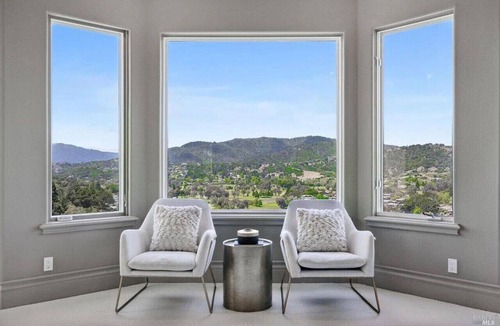 San Rafael House | Stunning California Home & Pool