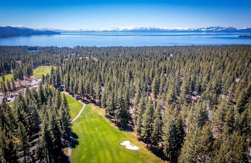 Incline Village House | Stunning Canoe-Frame Cabin with Private Hot Tub near Lake Tahoe Beaches in Incline Village, Nevada