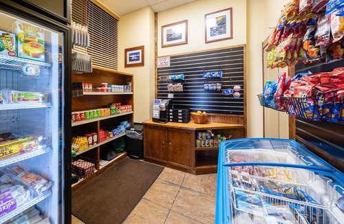 South Lake Tahoe Condo | Stunning mountain views at Marriott's Timber Lodge - Lake Tahoe 2-bedroom villa!