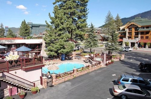 Lakeside Park Cabin | Stunning South Lake Tahoe Resort - Perfect for Romantic or Family Vacations!
