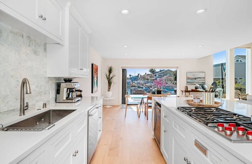 Seabridge Marina House | Stunning, upscale waterfront house in Oxnard, CA