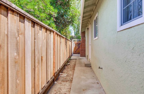 Santa Clara House | Stylish Silicon Valley Getaway｜Modern 2BR Pet-Friendly Home｜Flexible Lease#41841