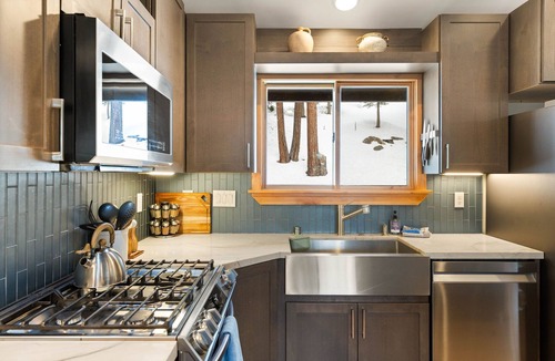 Incline Village House | Sugar Pine Tahoe Lodge
