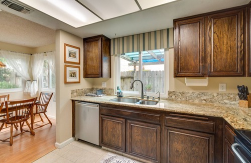 Orangevale House | Sun-Kissed Orangevale Home w/Private Hot Tub!